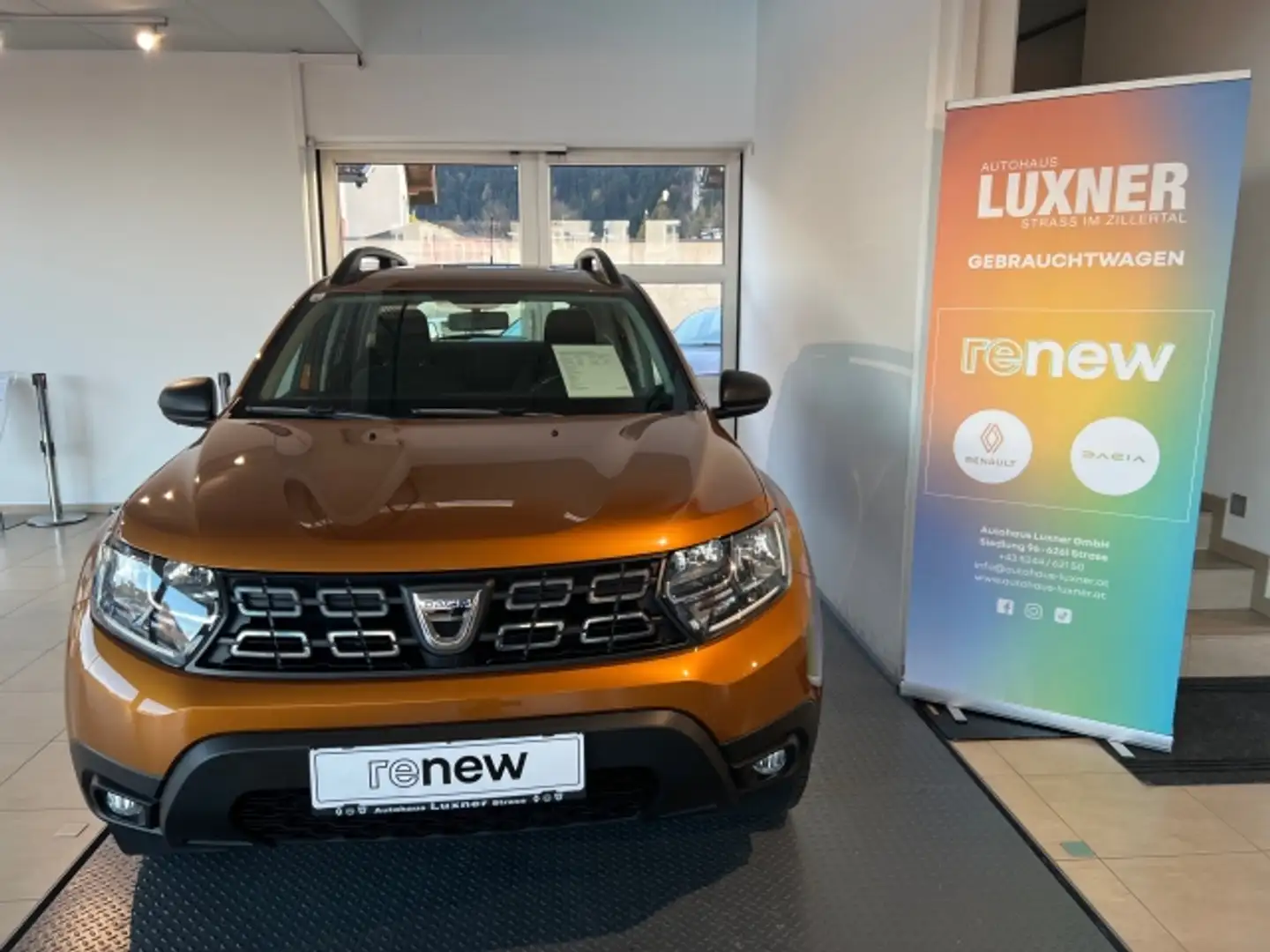 Dacia Duster DUSTERJubil1,5dCi4WD Orange - 2