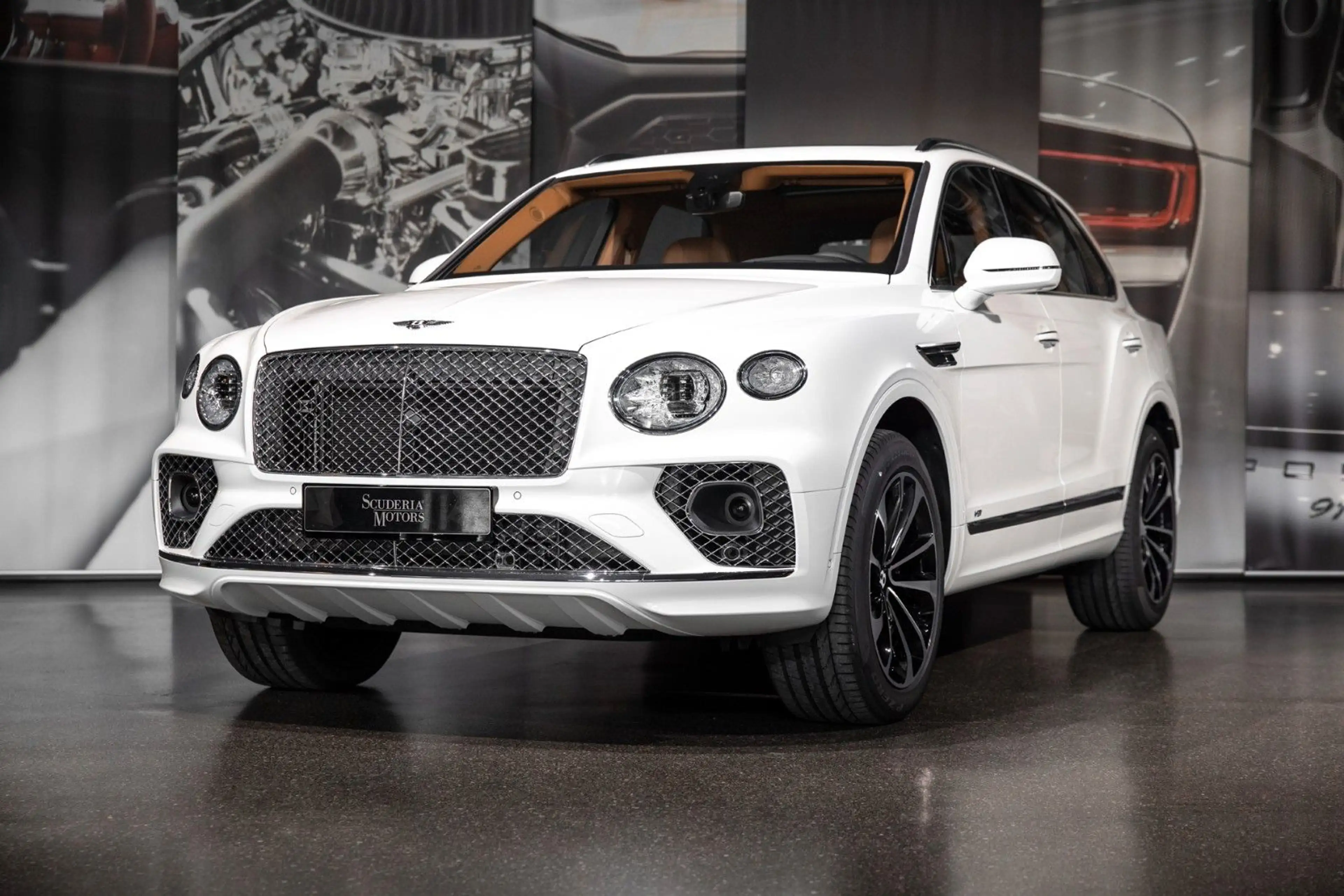 Bentley Bentayga BENTAYGA V8 | NAIM-SOUND SYSTEM