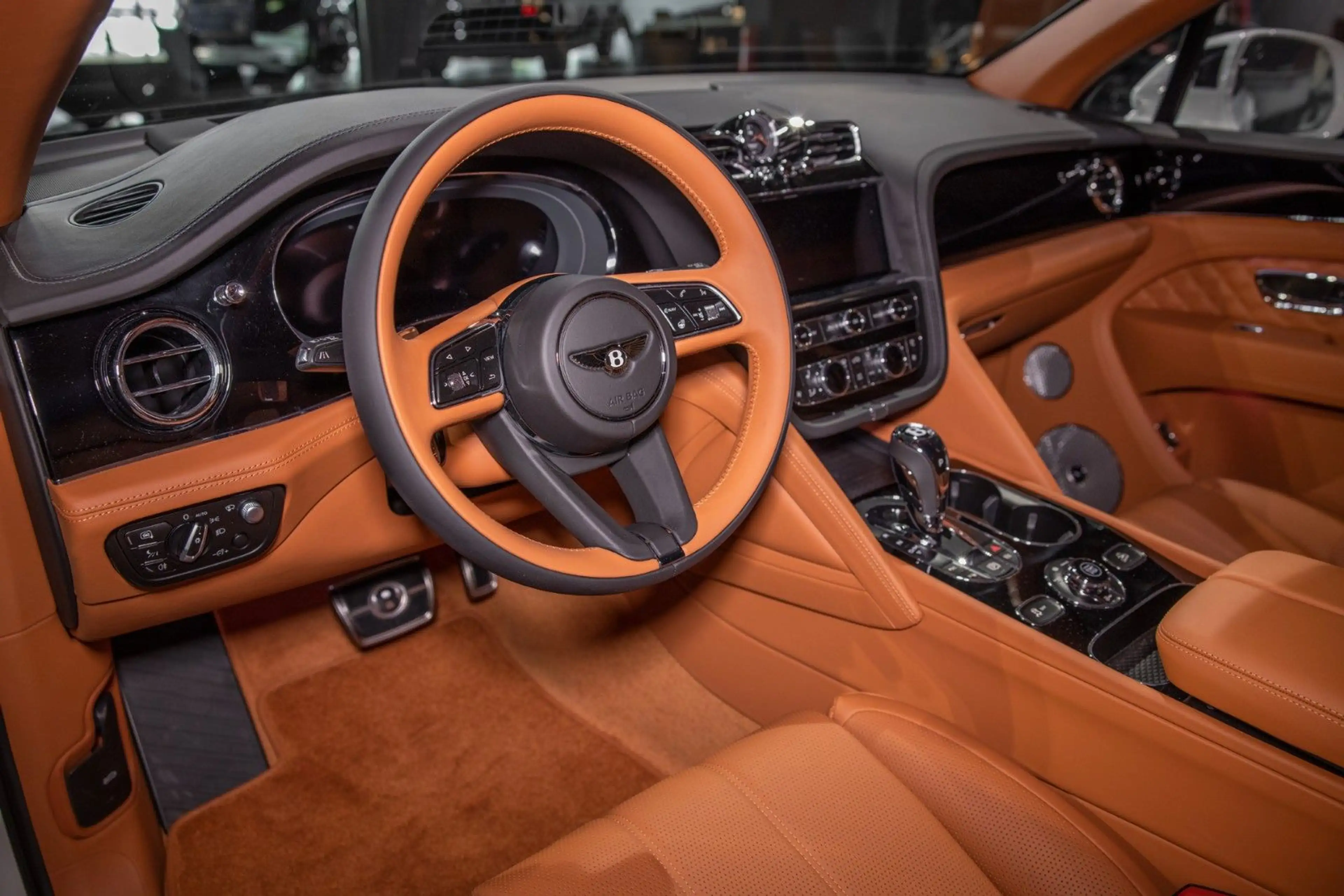 Bentley Bentayga BENTAYGA V8 | NAIM-SOUND SYSTEM — photo 10