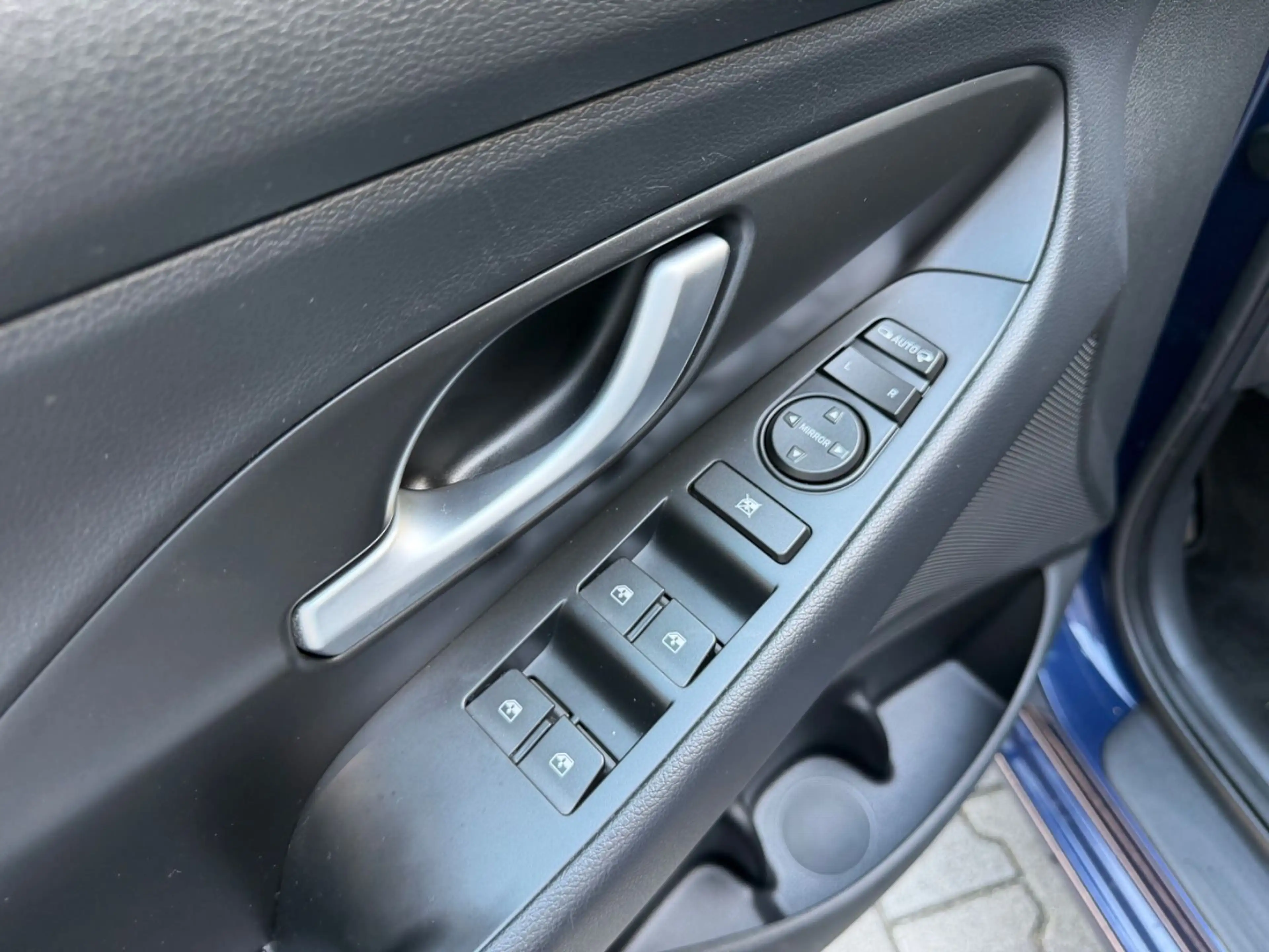 Hyundai i30 N Line/SPORTPAKET/8XBRFT/KAMERA/SHZ/KLIMAA* — photo 10