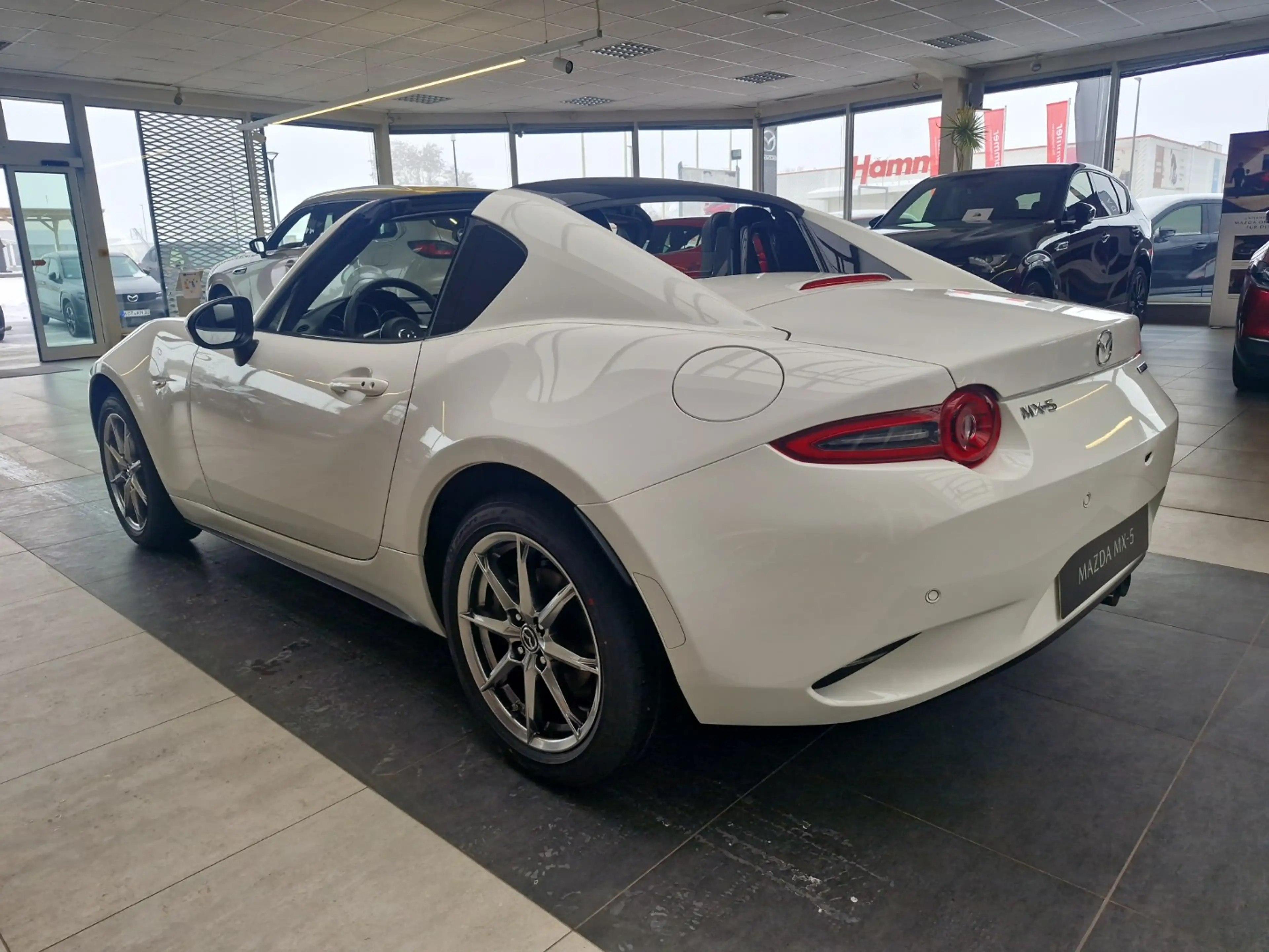 Mazda MX-5 1.5L SKYACTIV-G 132ps RF Exclusive-Line — photo 4