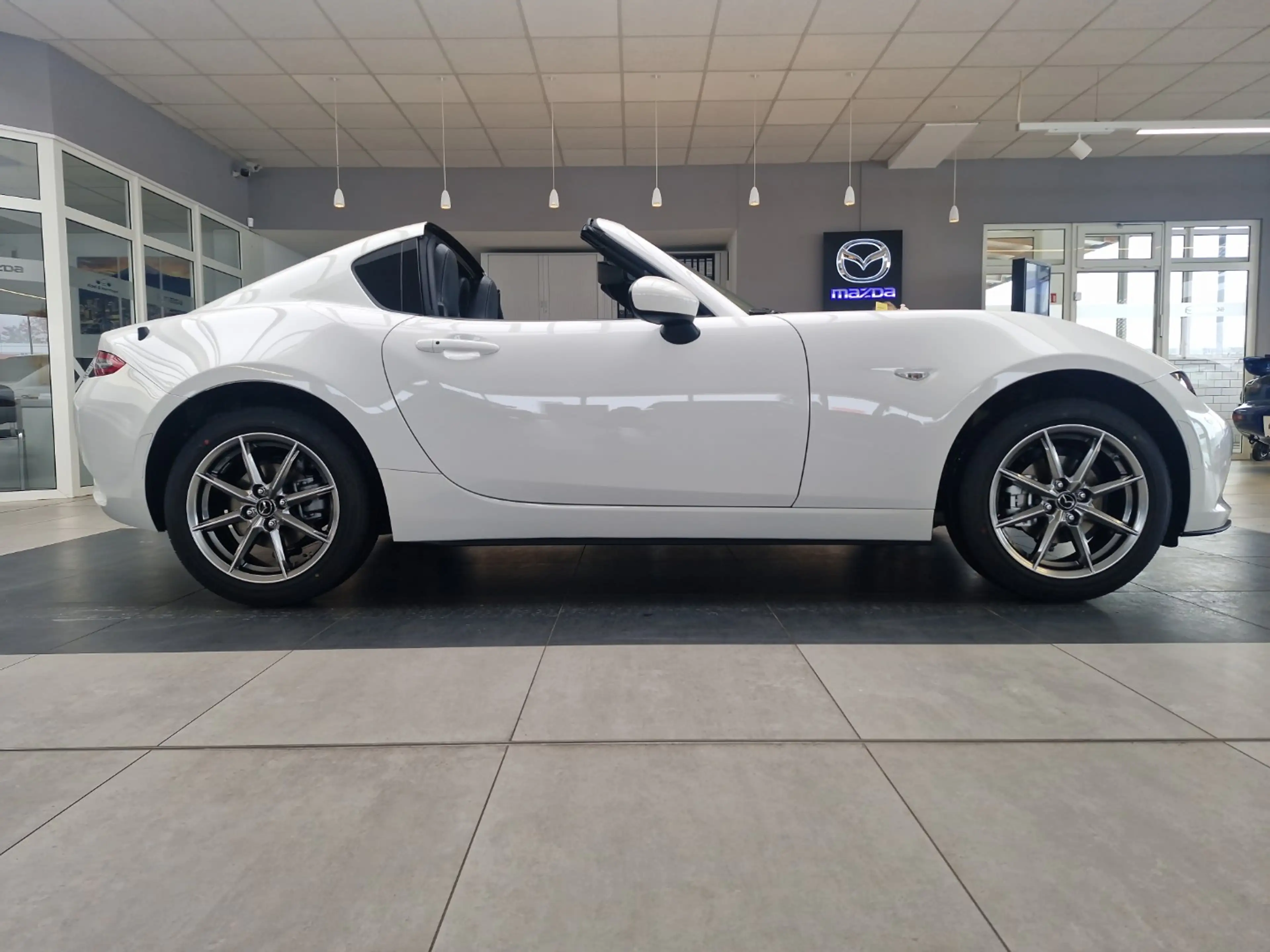 Mazda MX-5 1.5L SKYACTIV-G 132ps RF Exclusive-Line — photo 7