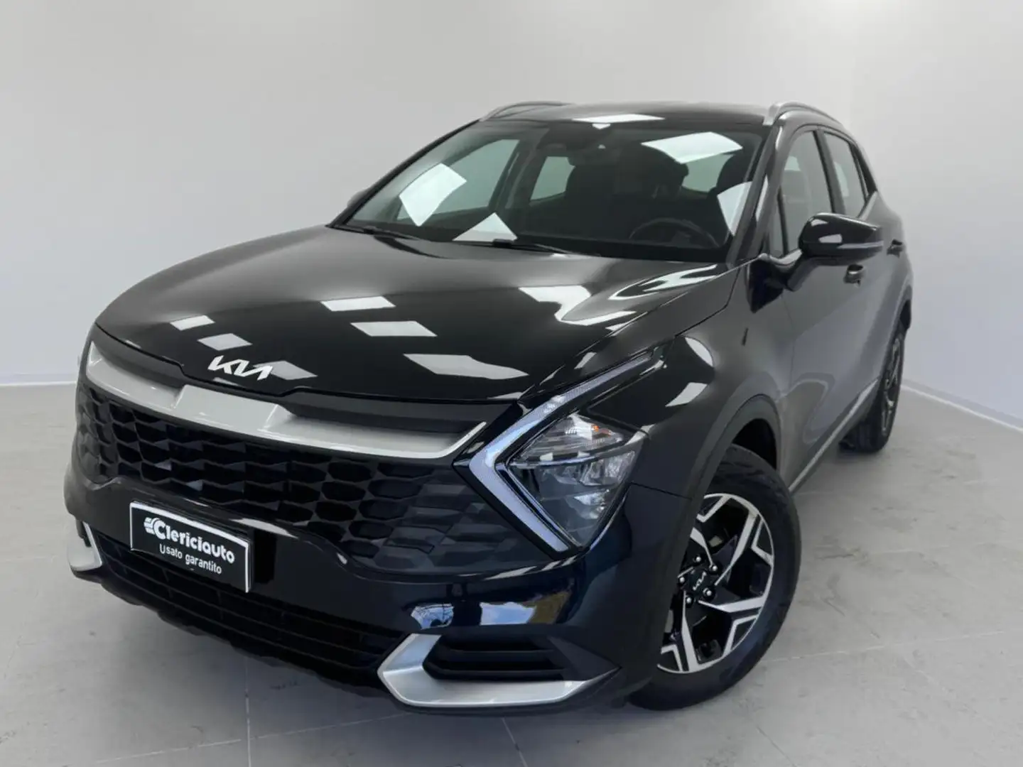 Kia Sportage 1.6 TGDi MHEV DCT Business Schwarz - 1