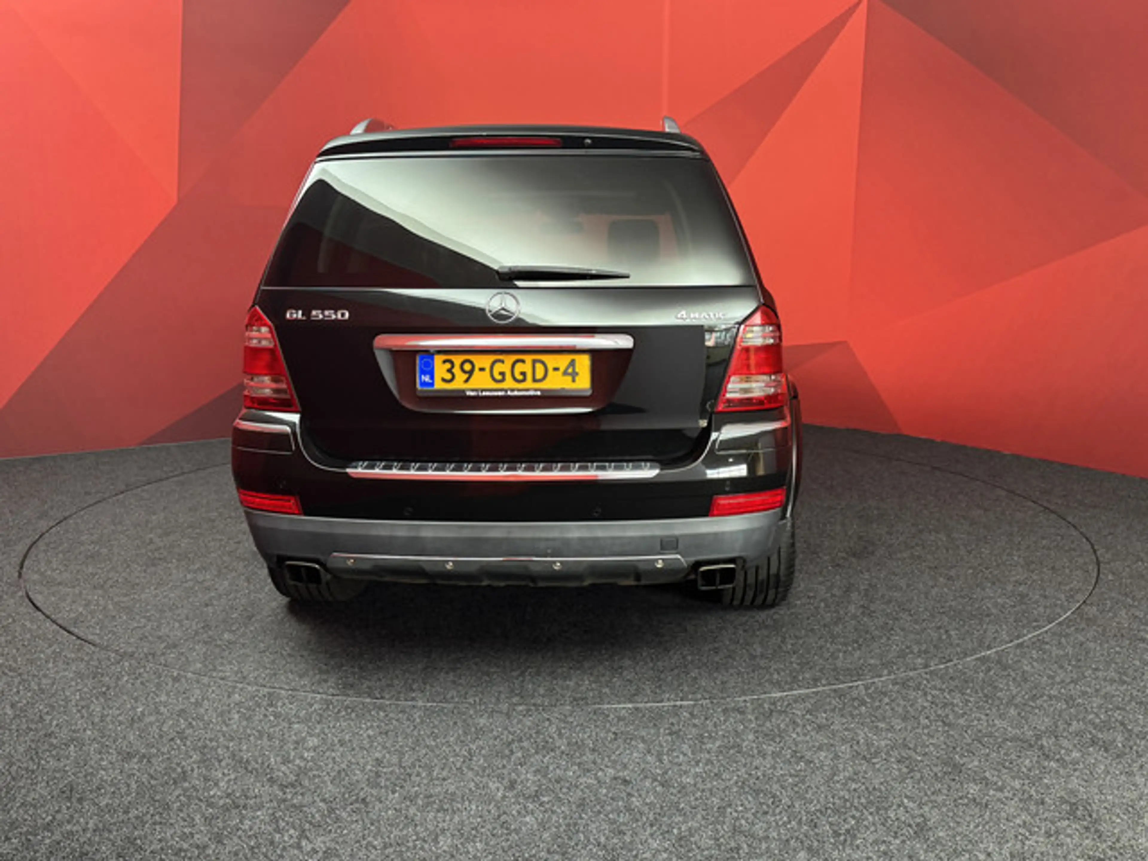 Mercedes-Benz GL 500 GL Lang 7 Persoons | Luchtvering | Automaat | — photo 14