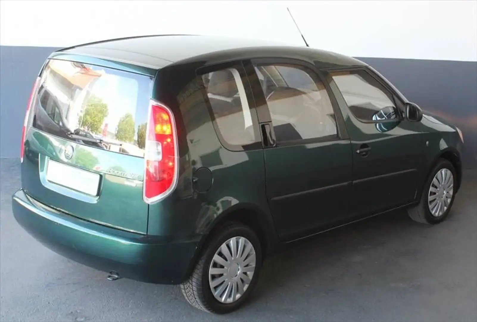 Skoda Roomster Edition Plus Klima - HU bis 04/2027 Grün - 2