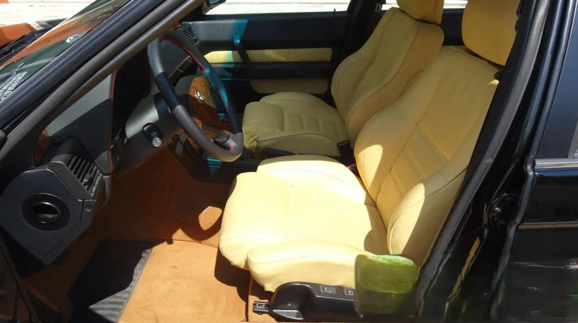 Alfa Romeo 164 3.0i V6 cat Quadrifoglio Nero - 2