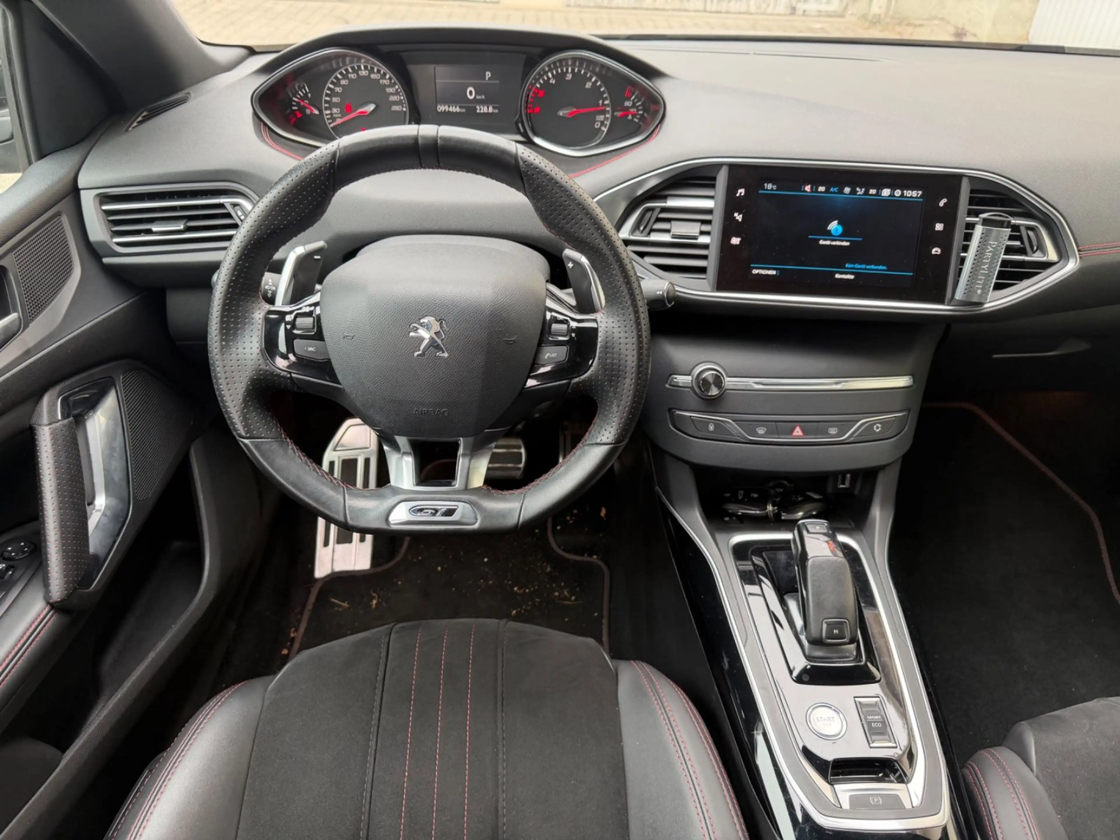 Peugeot 308 GT*LED*CarPlay*Komfortzugang* — photo 7