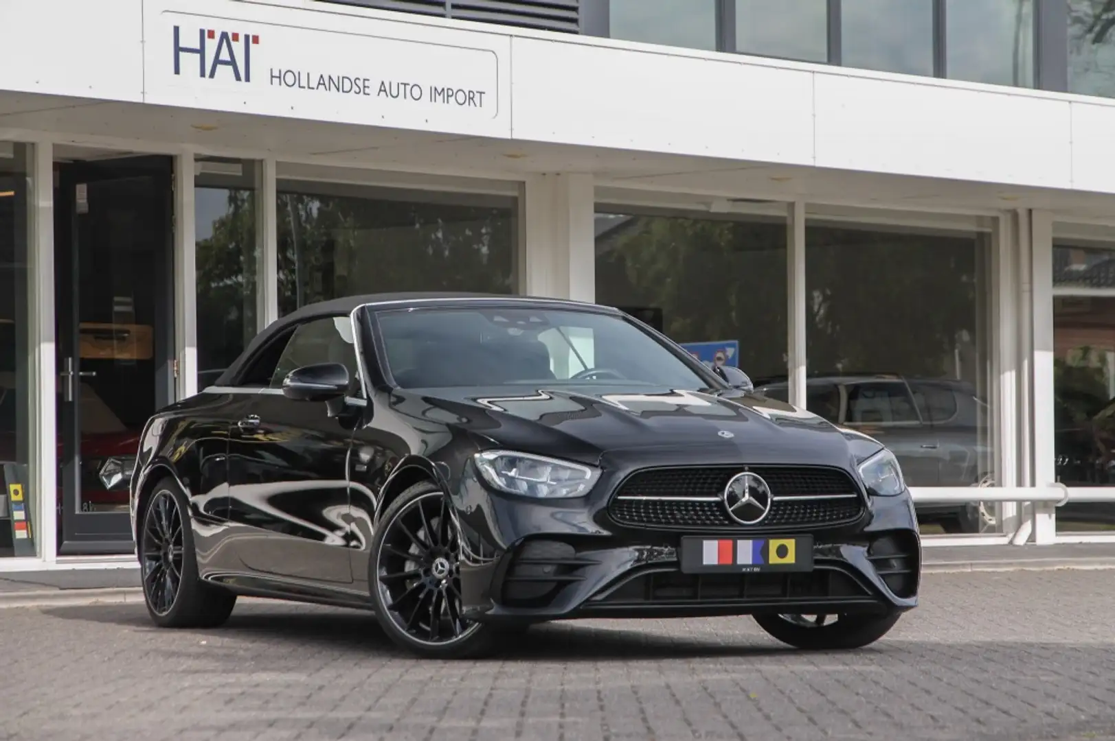 Mercedes-Benz E 300 Cabrio I AMG I ACC I Night Edition I Airscarf I Zwart - 1