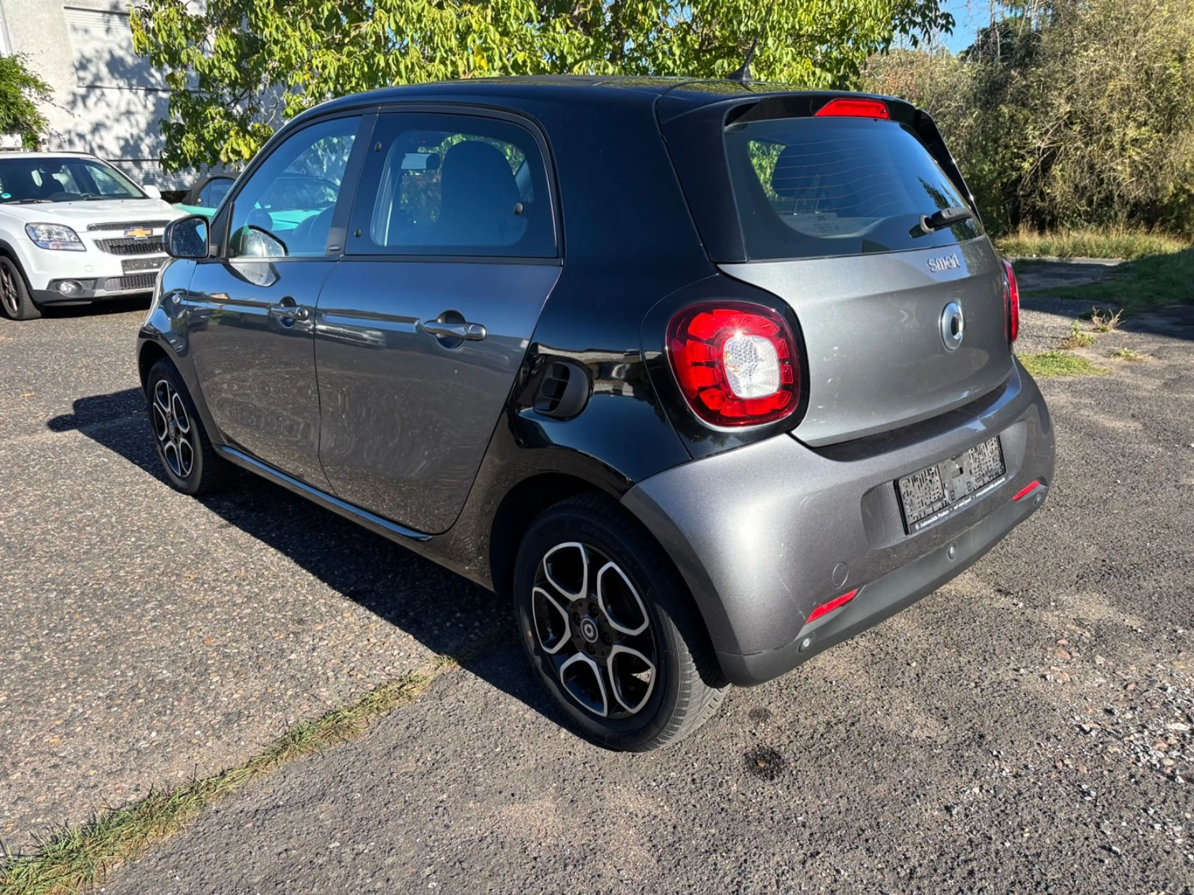 smart forFour For Four Passion ~90PS Turbo ~El. Faltdach ~EU-6 — photo 8