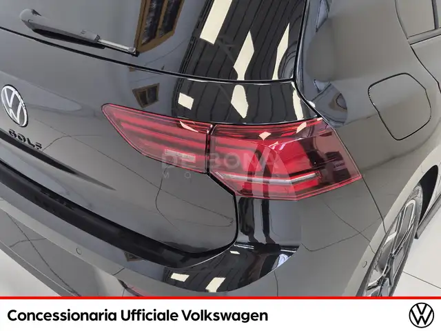 Volkswagen Golf view 16