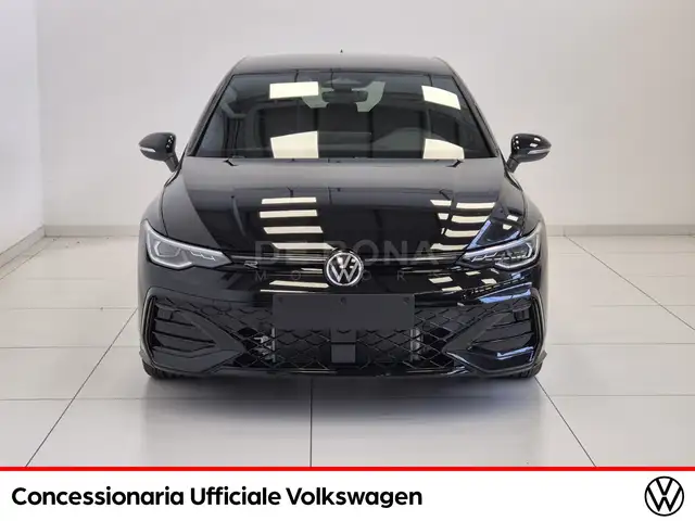 Volkswagen Golf view 2