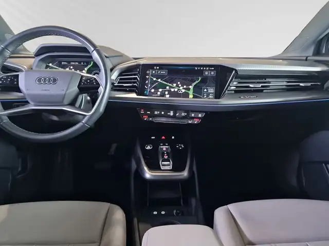 Audi Q4 e-tron view 7