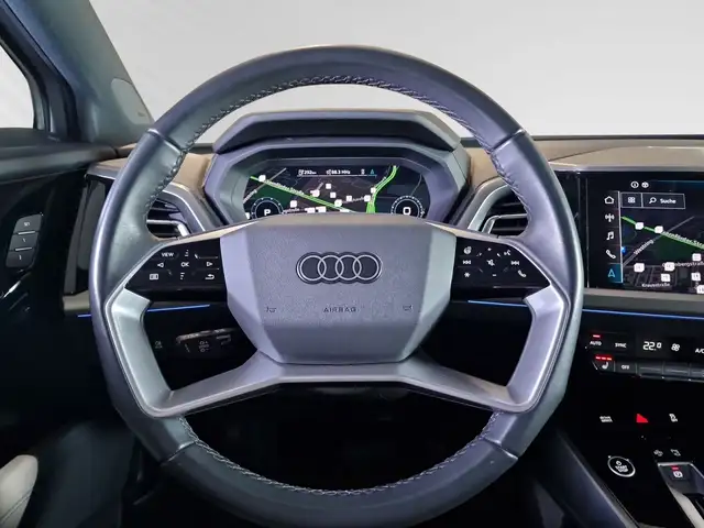 Audi Q4 e-tron view 13