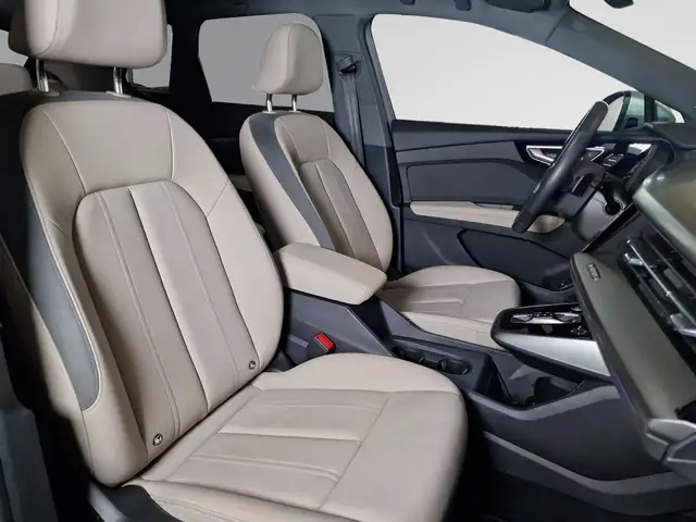 Audi Q4 e-tron view 9