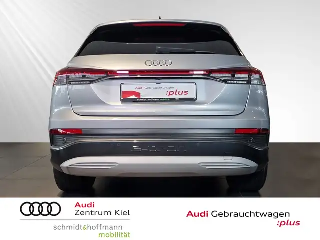 Audi Q4 e-tron view 5