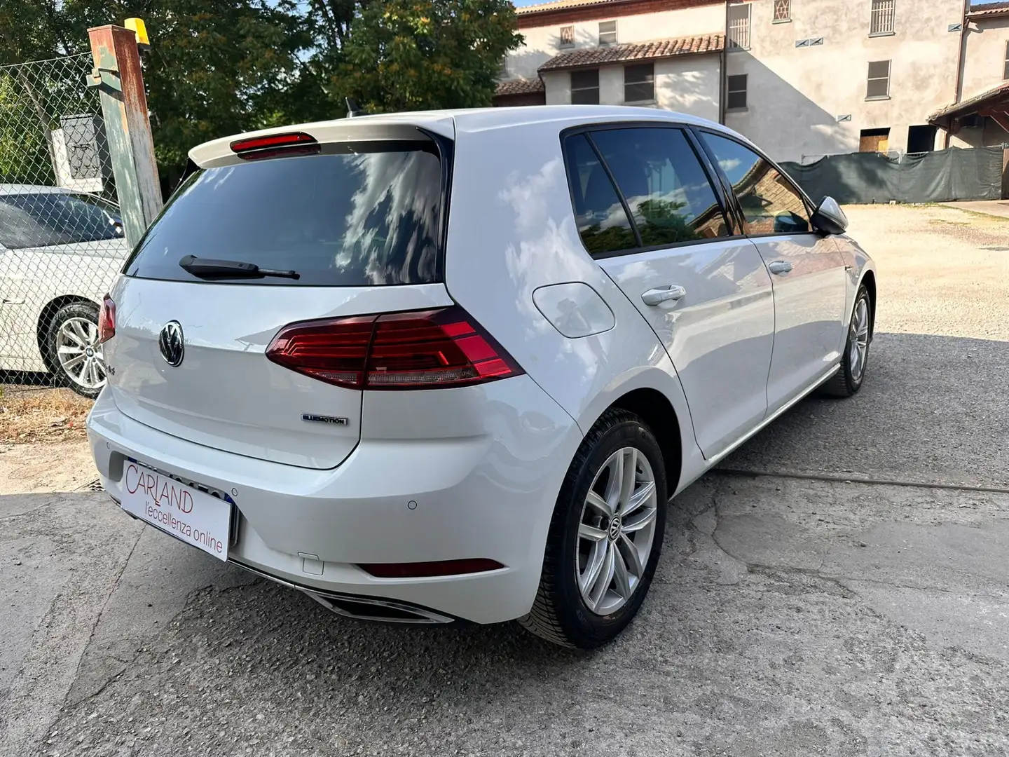 Volkswagen Golf 1.5 TGI 5p. Executive BlueMotion Technology Bianco - 2