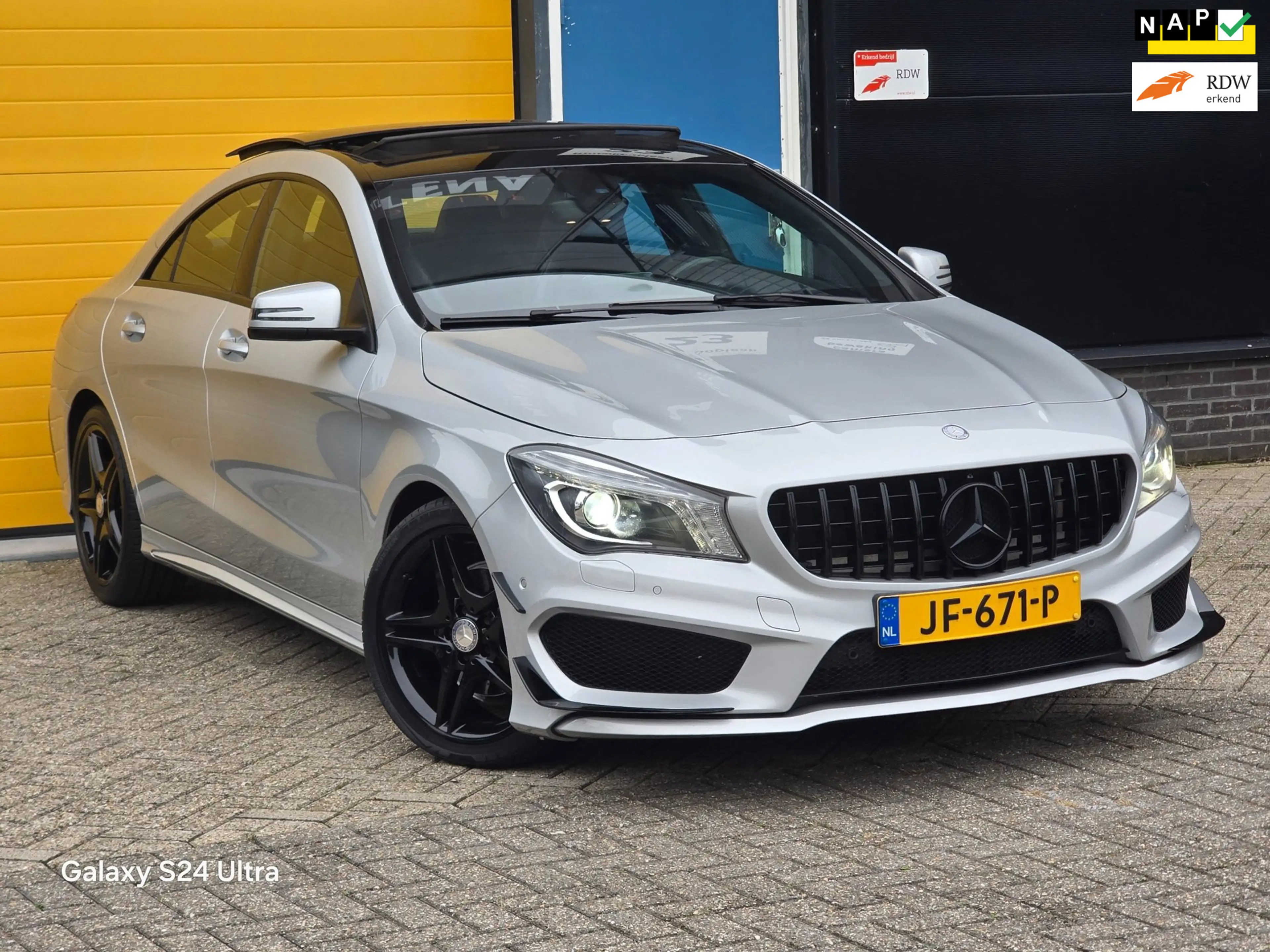 Mercedes-Benz CLA 180 AMG Line / Aut / NAP / Navi / Cruise Control / Ope
