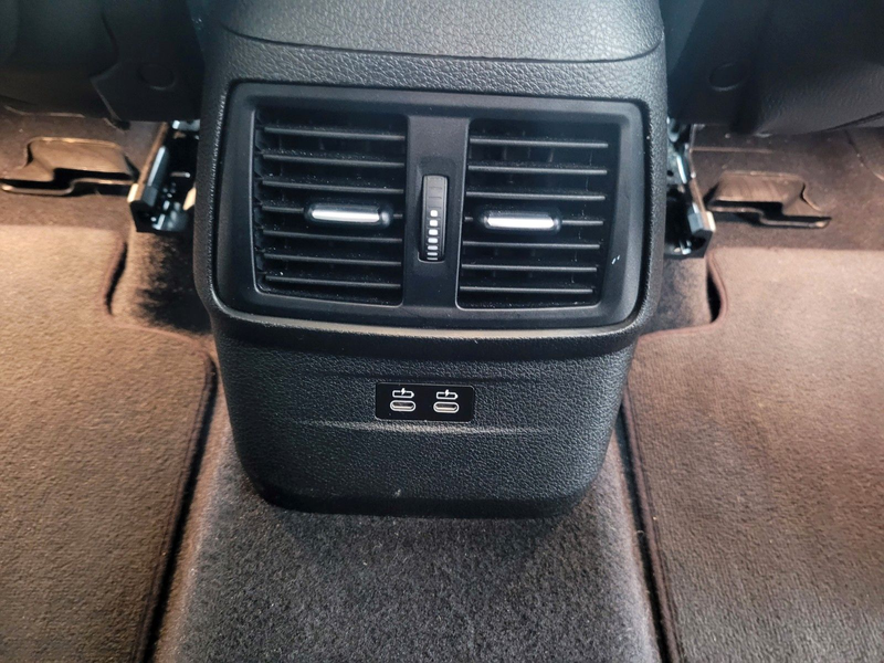 BMW 218 d Gran Tourer Aut/Leder/Navi/AHK/LED/Kamera — photo 24