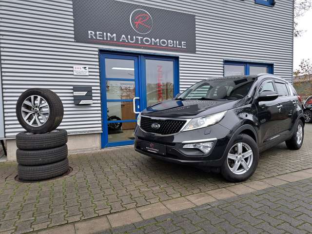 Imagine Kia Sportage 1.6 Attract 2WD *NAVI*KAMERA*SHZ*LEDER*PANORAMA D