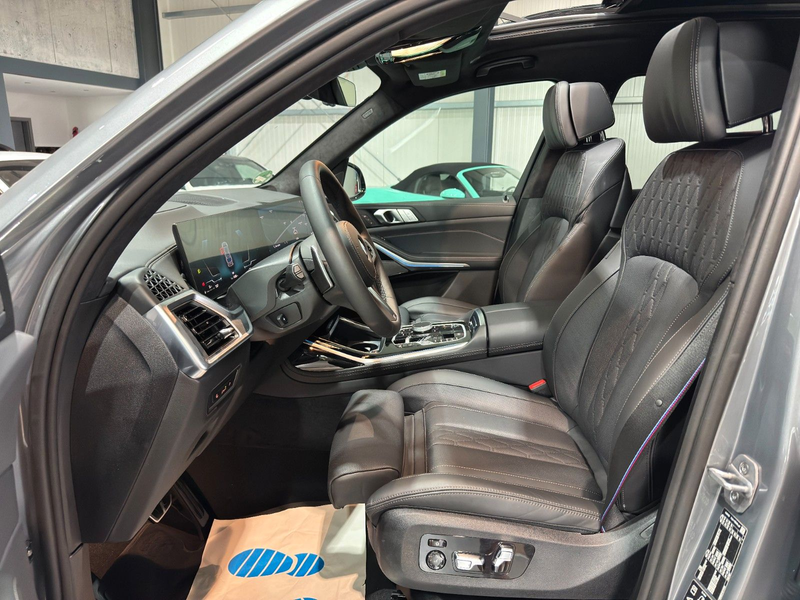 BMW X7 xDrive/40/d/M/Sport/PANO/360*/3D/7.SITZ/AHK — photo 11