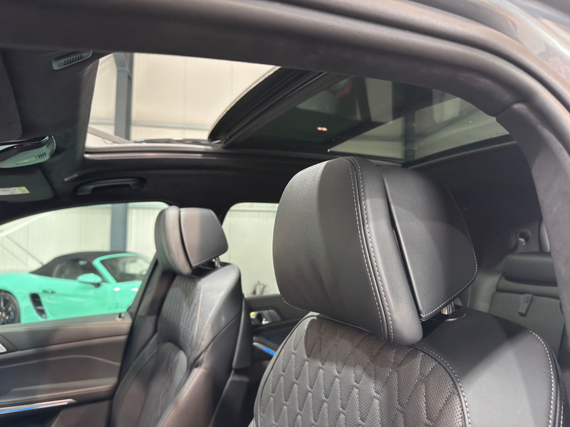 BMW X7 xDrive/40/d/M/Sport/PANO/360*/3D/7.SITZ/AHK — photo 13
