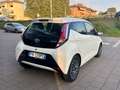 Toyota Aygo Aygo 1.0 VVT-i 69 CV 5 porte x-play Weiß - thumbnail 7