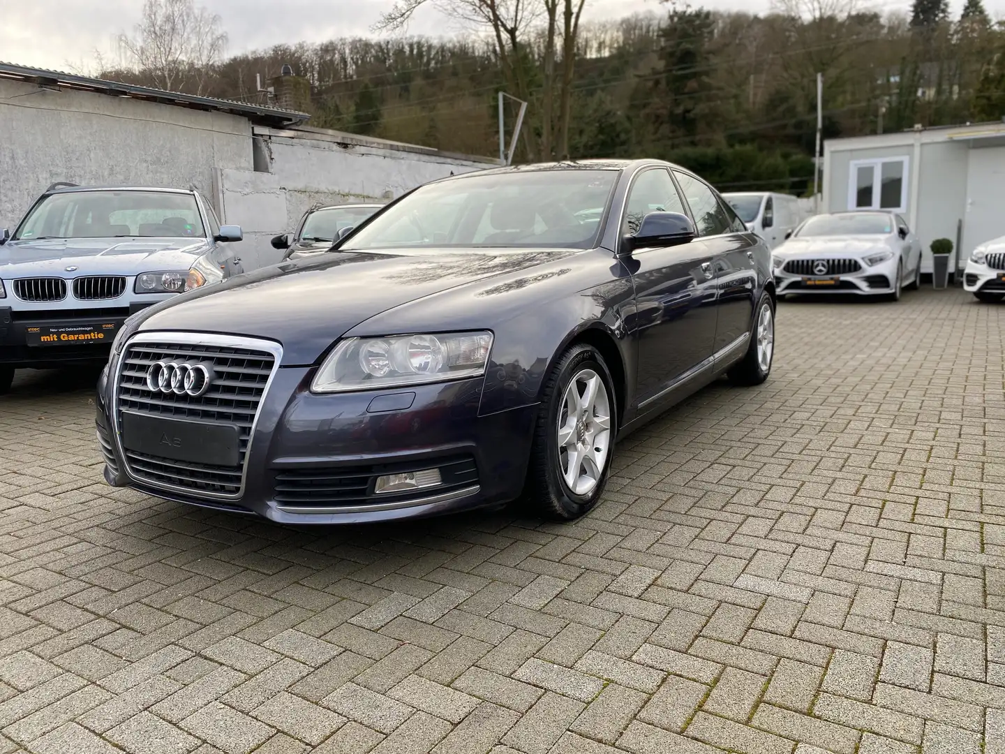 Audi A6 2.0 TDI e/ Navi/PDC/SHZ Grau - 2