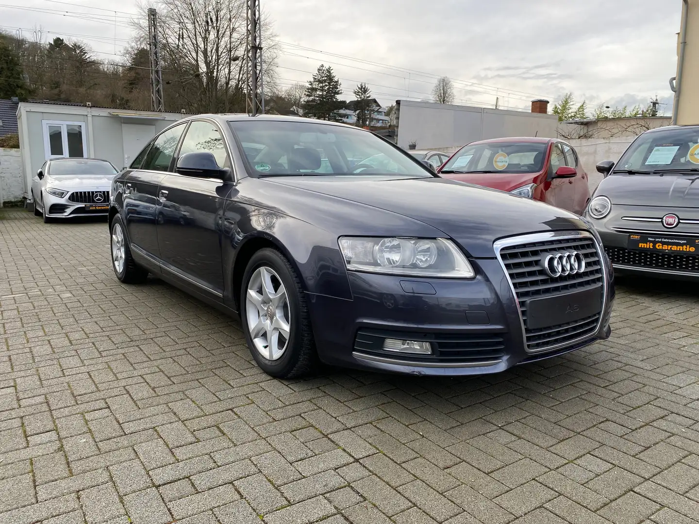 Audi A6 2.0 TDI e/ Navi/PDC/SHZ Grau - 1