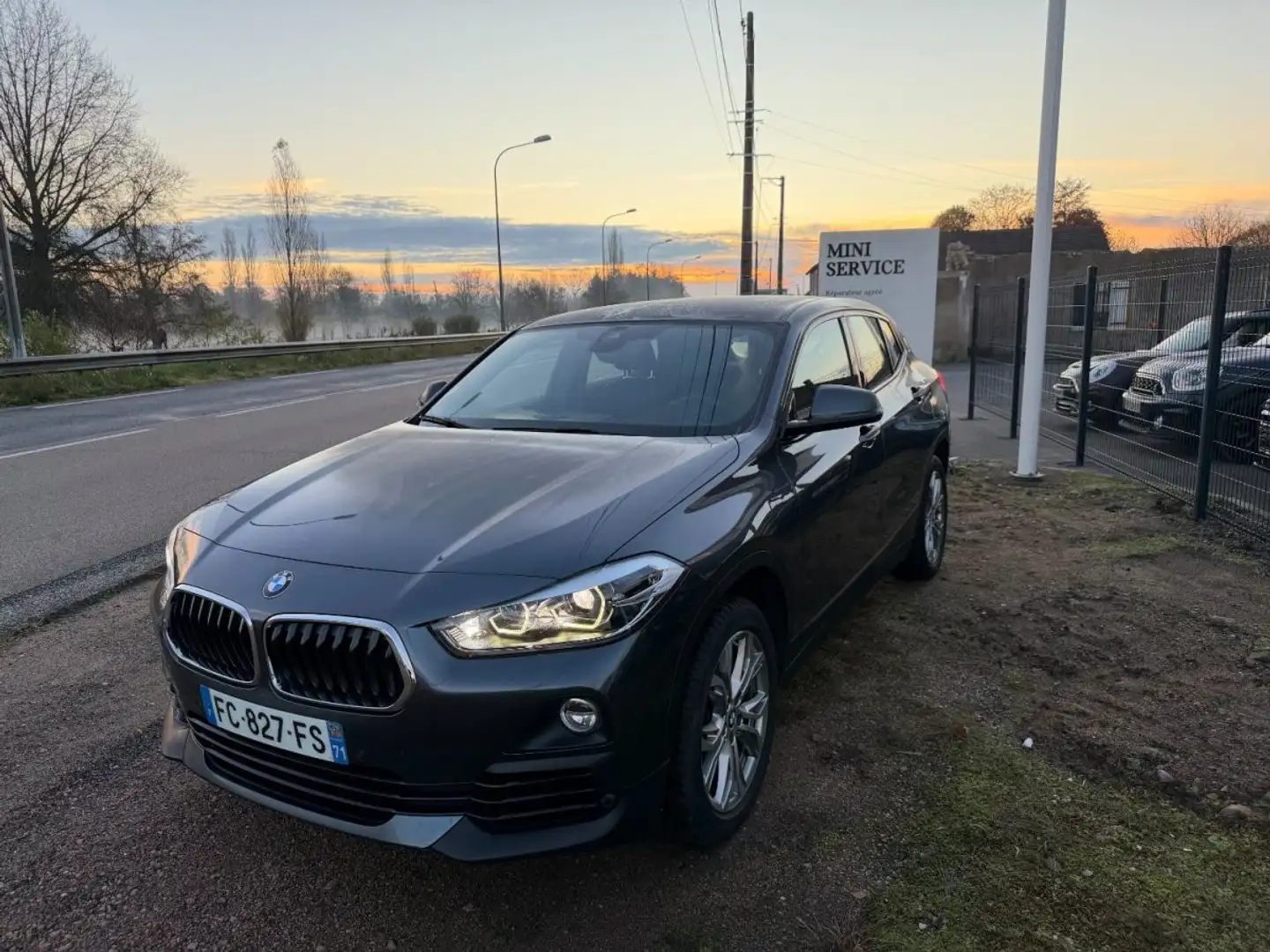BMW X2 X2 sDrive18iA 140ch Lounge Plus DKG7 Euro6d-T Gris - 1