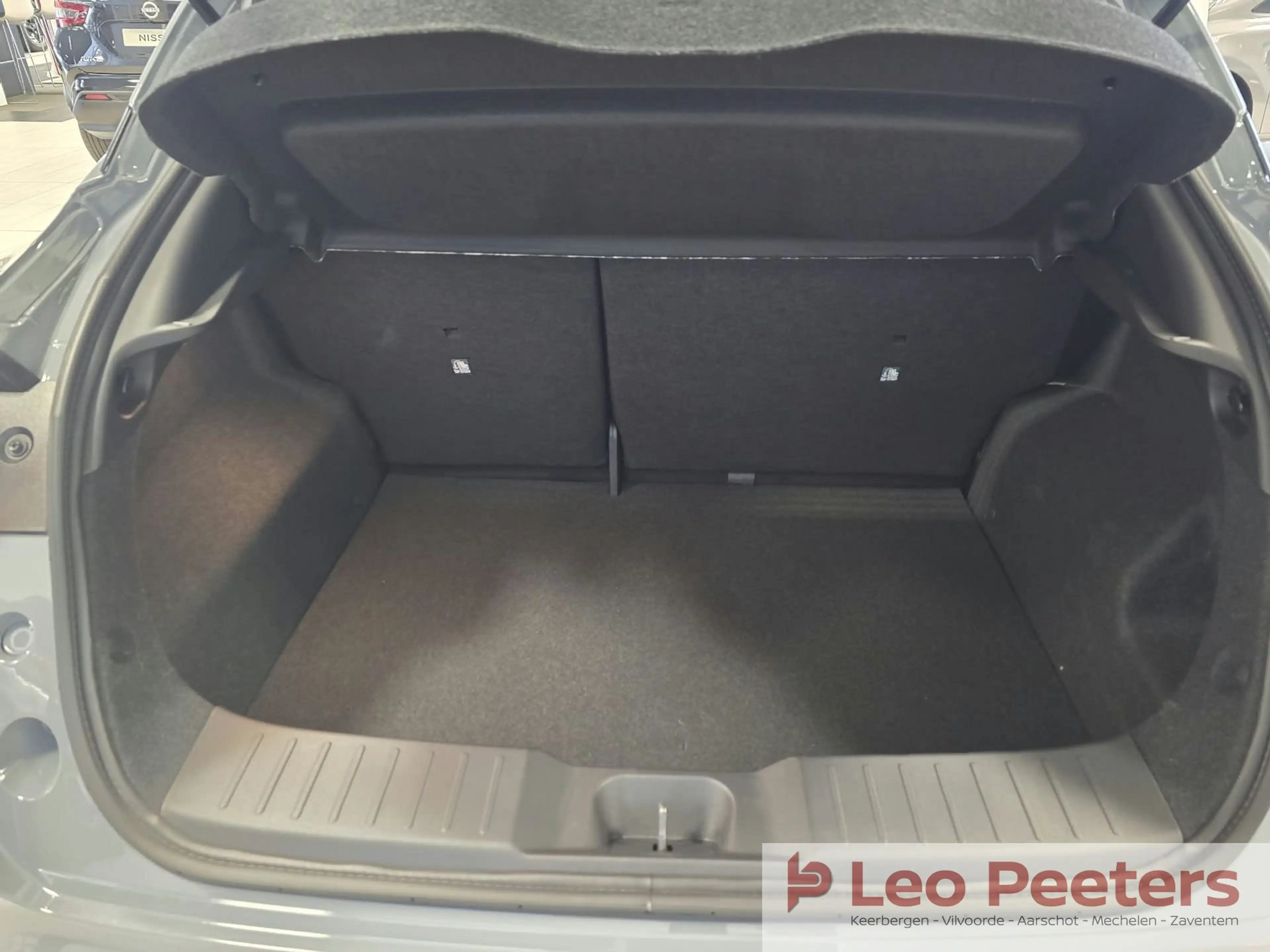 Nissan Juke HYBRIDE Acenta Plus MY26 — photo 8