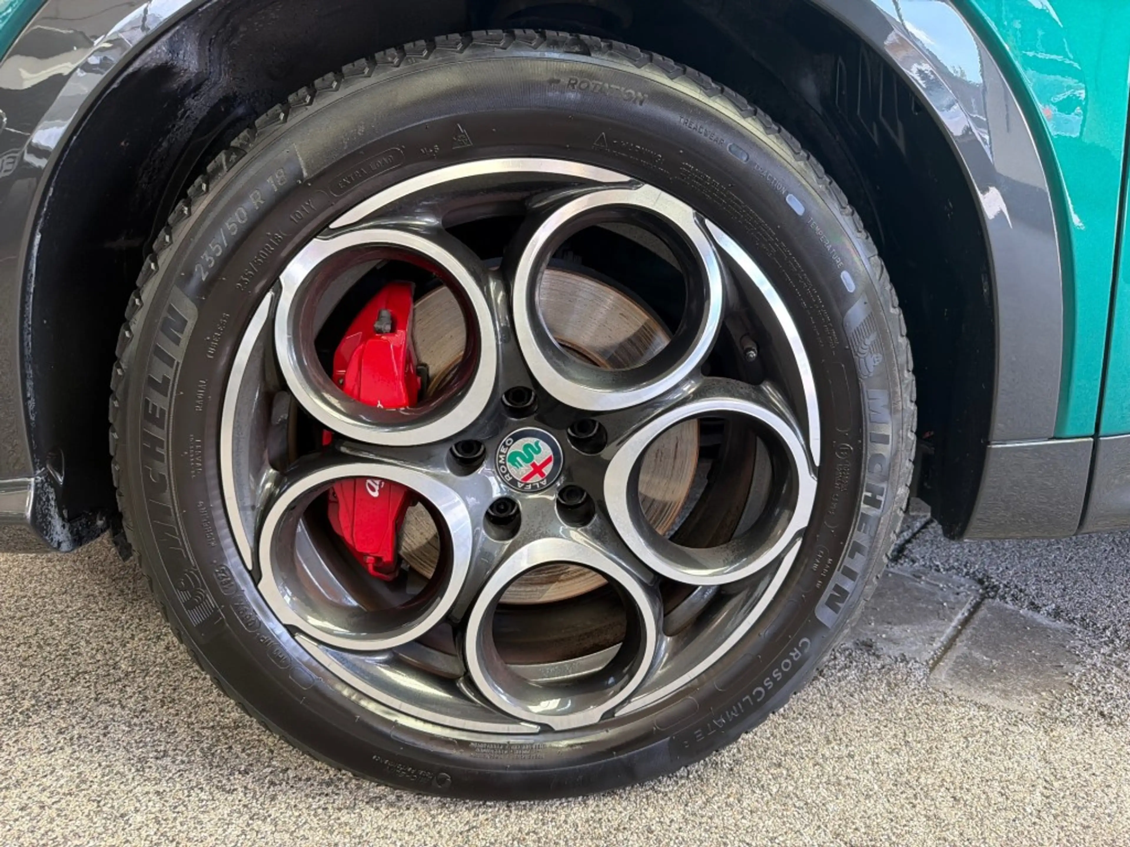 Alfa Romeo Tonale 1.5T Hybrid Edizione Speciale Leder Led Clima CarP — photo 12