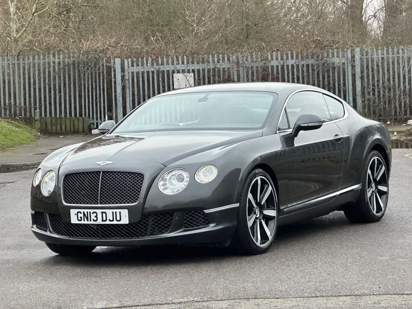 Bentley Continental GT Speed RHD Gris - 2