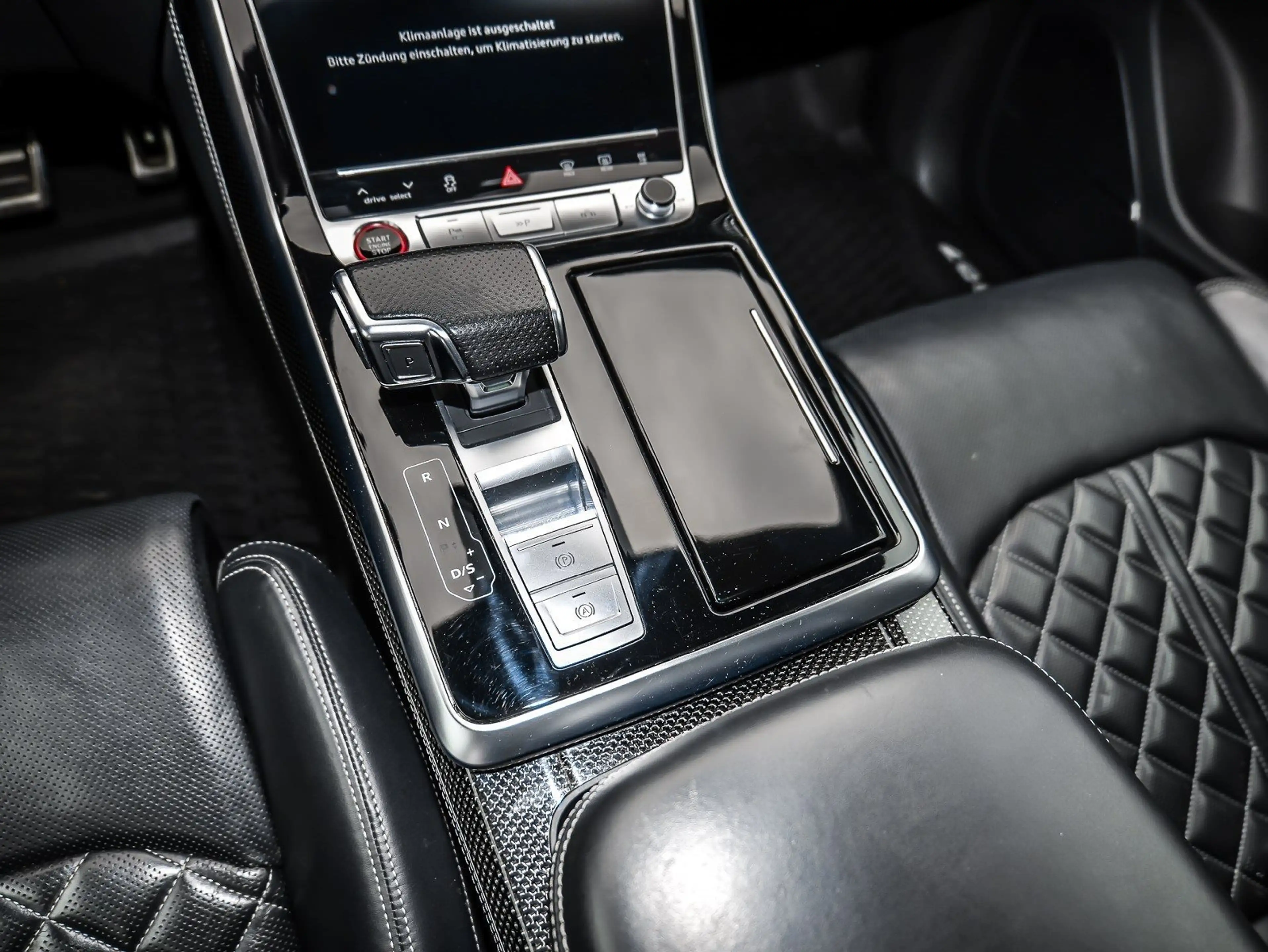 Audi SQ7 4.0 TFSI quattro Navi+HuD+Pano+AHK+B&O+Massage+Sta — photo 23