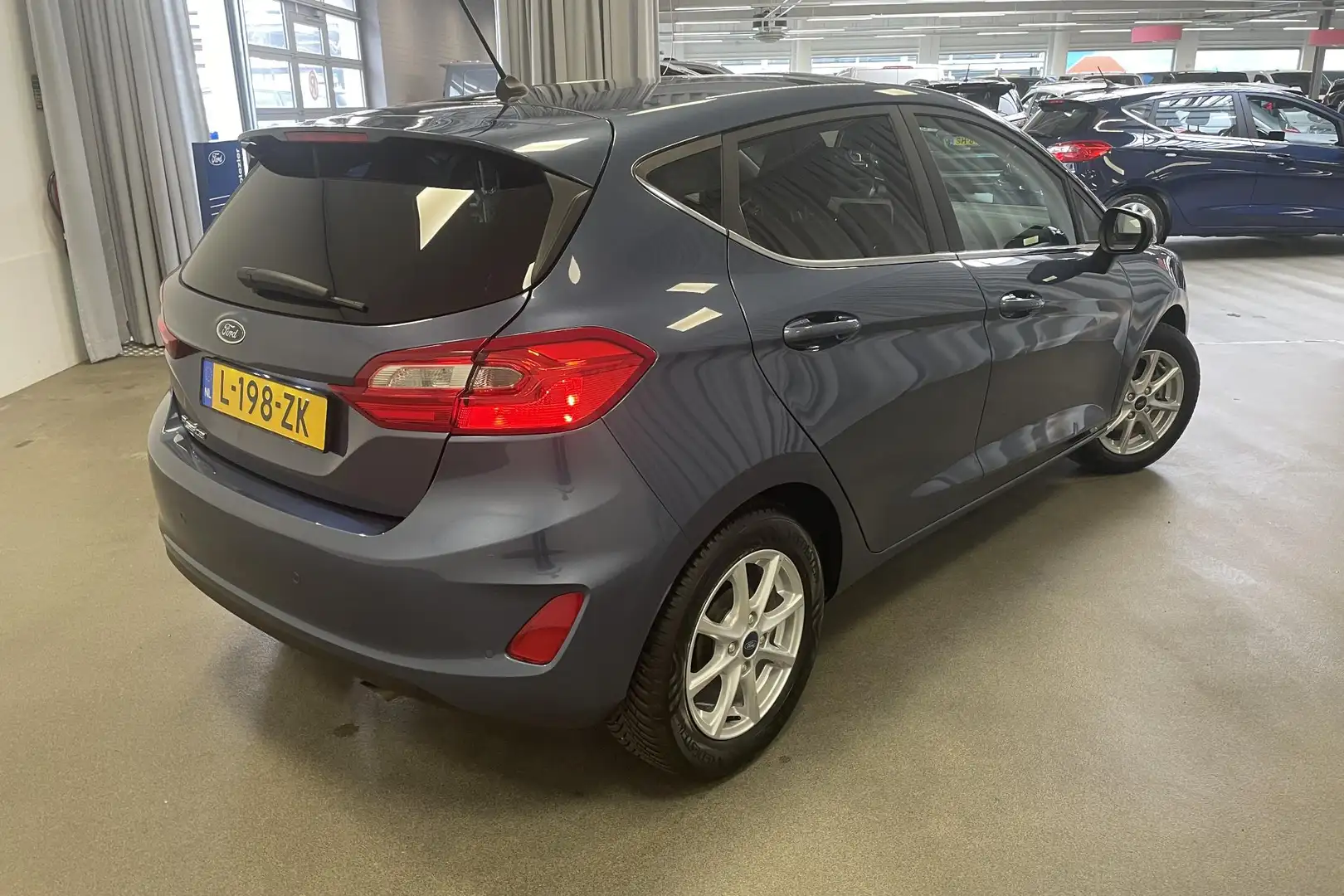 Ford Fiesta 1.0 EcoBoost Titanium Winter Pack | Carplay | Park Blauw - 2
