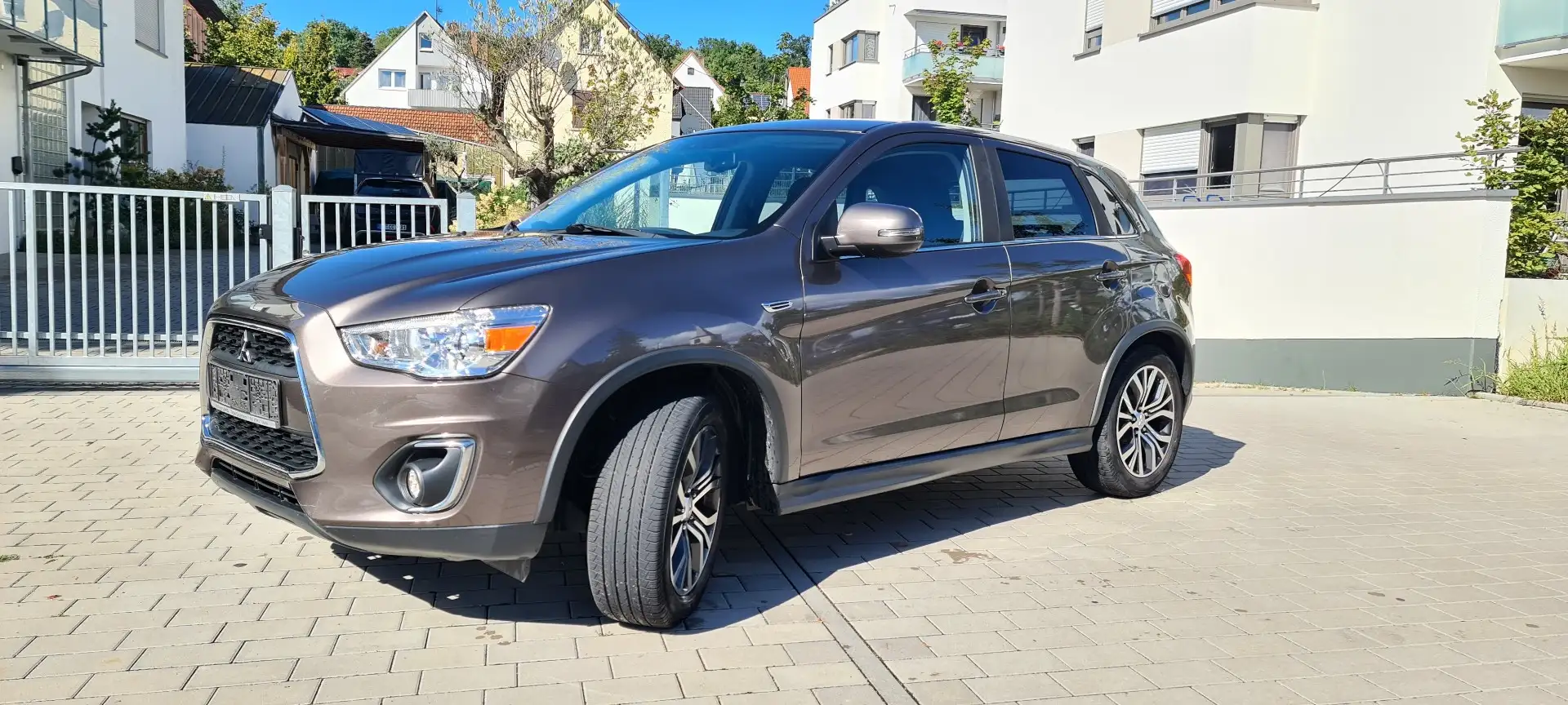 Mitsubishi ASX SUV-Star 2WD Braun - 2