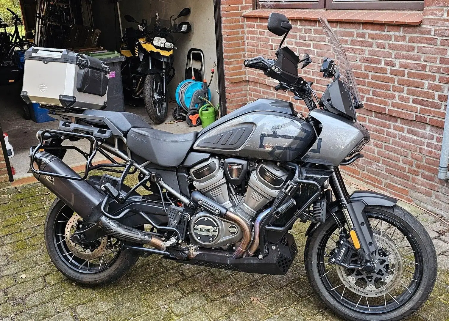 Harley-Davidson Pan America 1250S Gris - 1