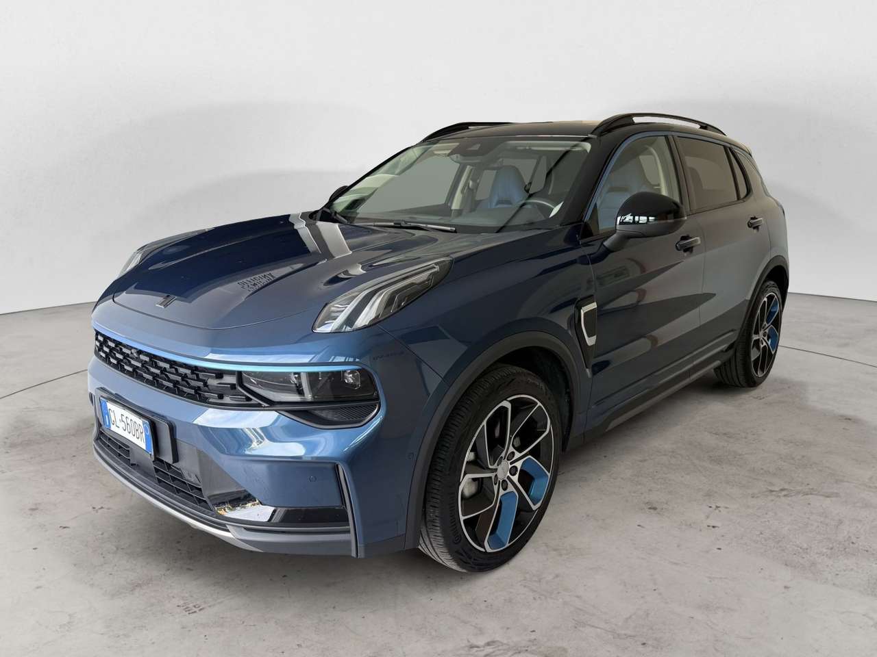 Lynk & Co 01 01 1.5 192KW PHEV DCT 6.6 KW OBC