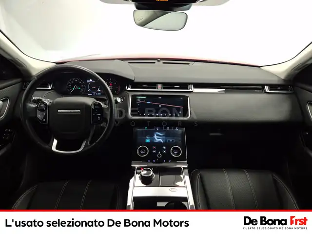 Land Rover Range Rover Velar view 9