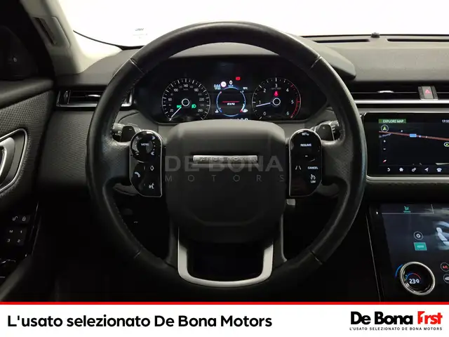 Land Rover Range Rover Velar view 10