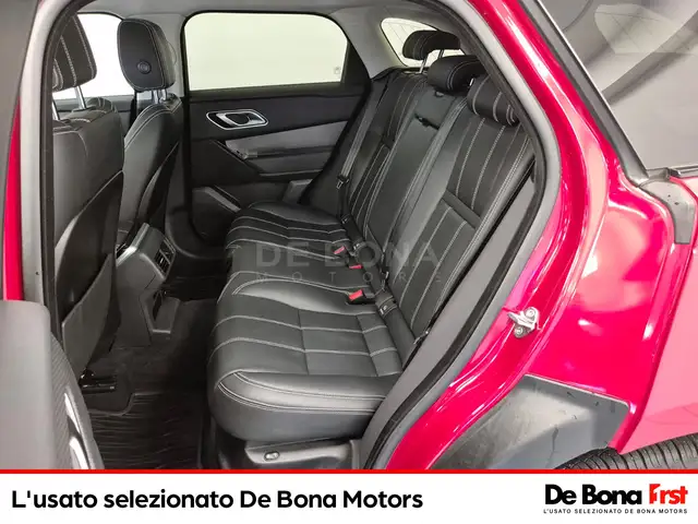 Land Rover Range Rover Velar view 8