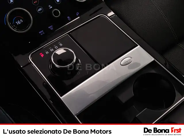 Land Rover Range Rover Velar view 15