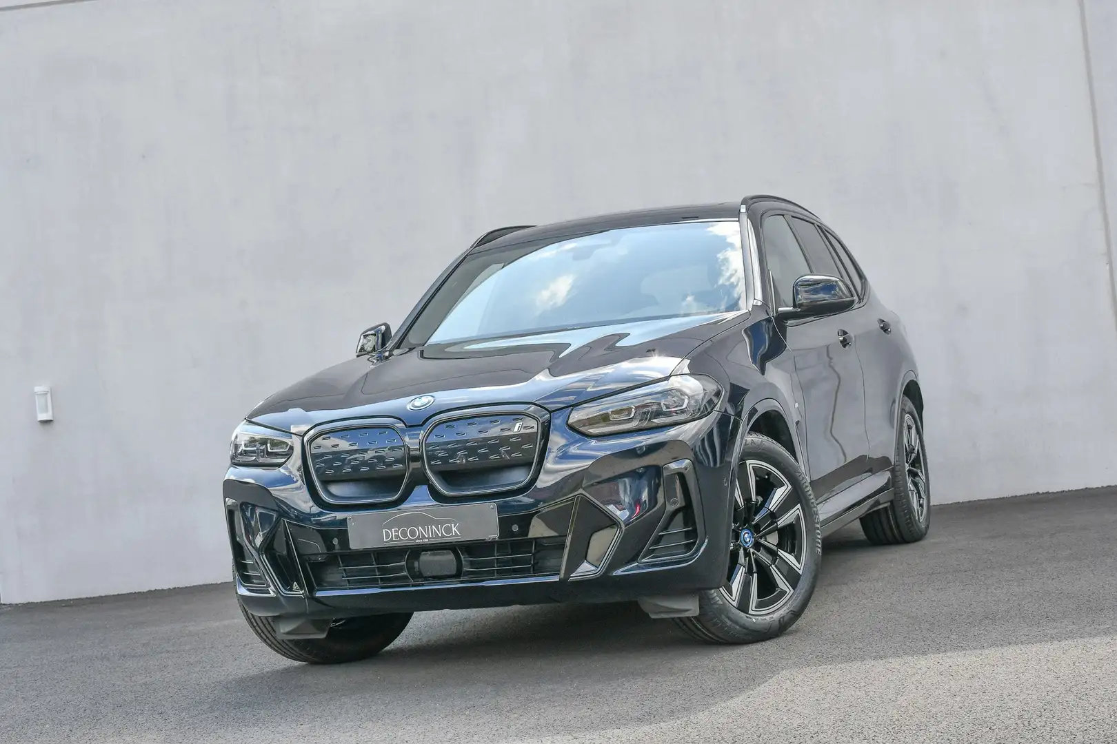 BMW iX3 iX3*M-PACK*PANO*CAMERA*ACC*LEDER*DRIVING ASSIST +* Noir - 1