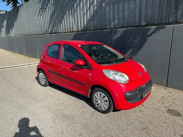 Citroen C1 view 4