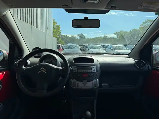 Citroen C1 view 9