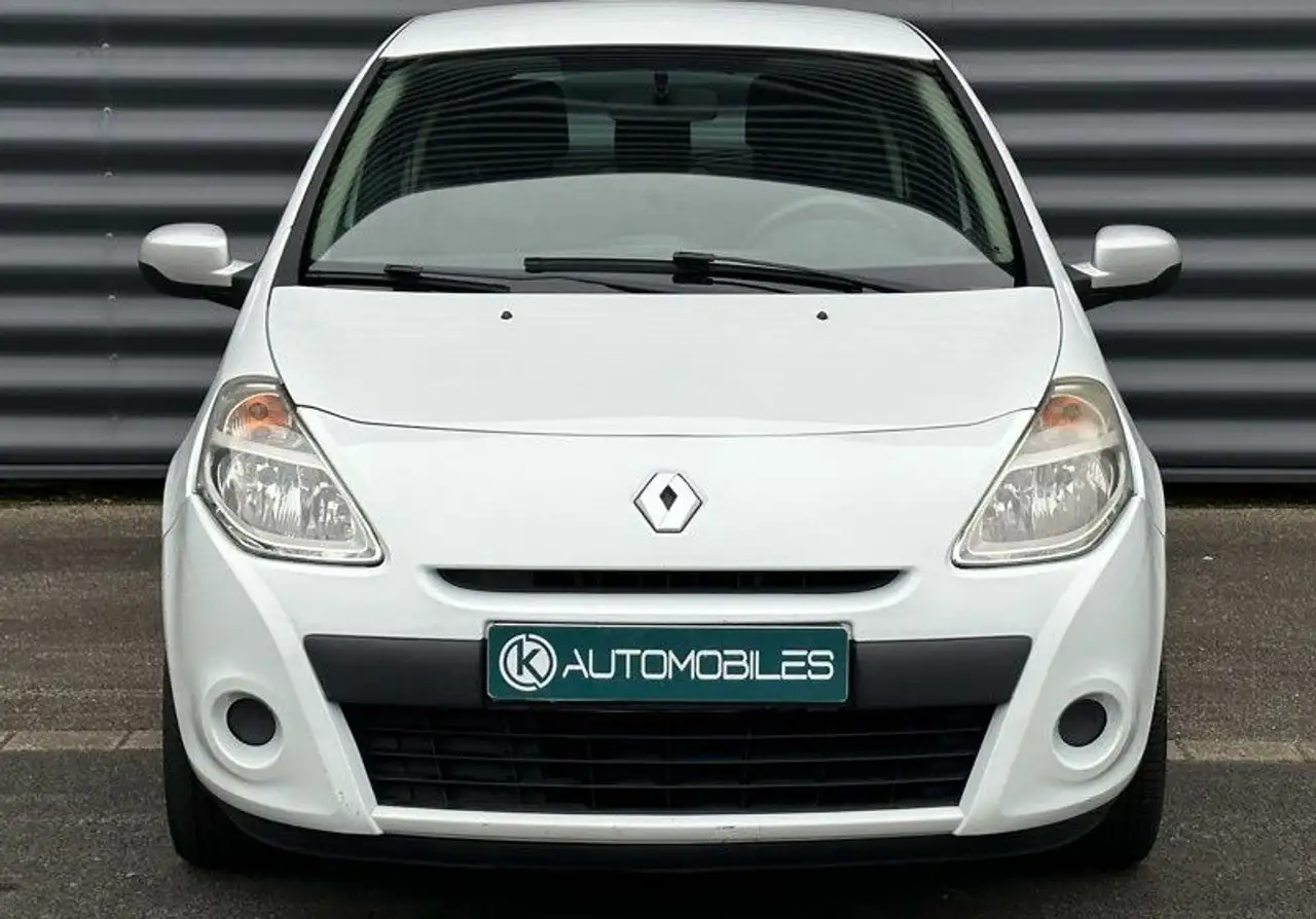 Renault Clio Citadine 5 portes — photo 2