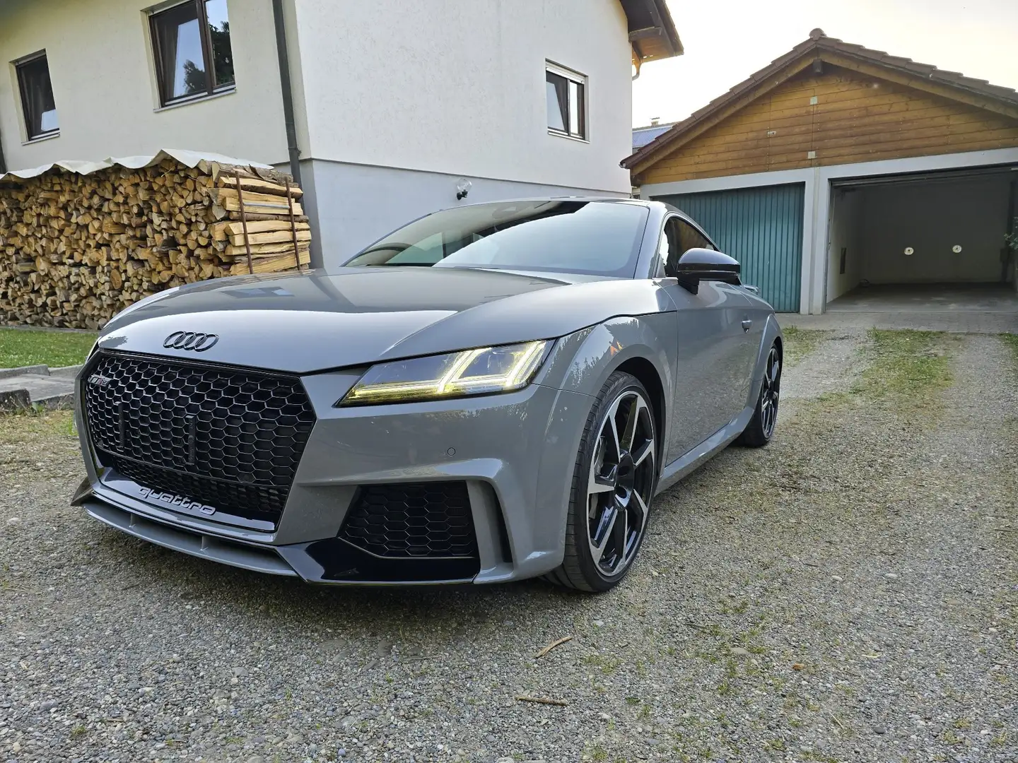 Audi TT RS Coupe - 2