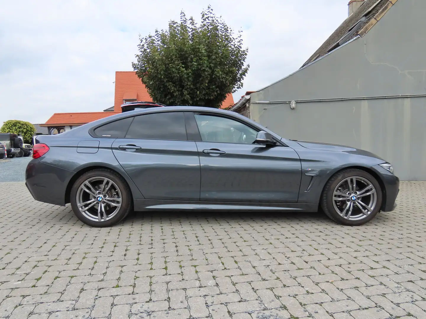 BMW 418 418d Gran Coupe Aut. M Sport 11506 KM !!!! Grau - 2