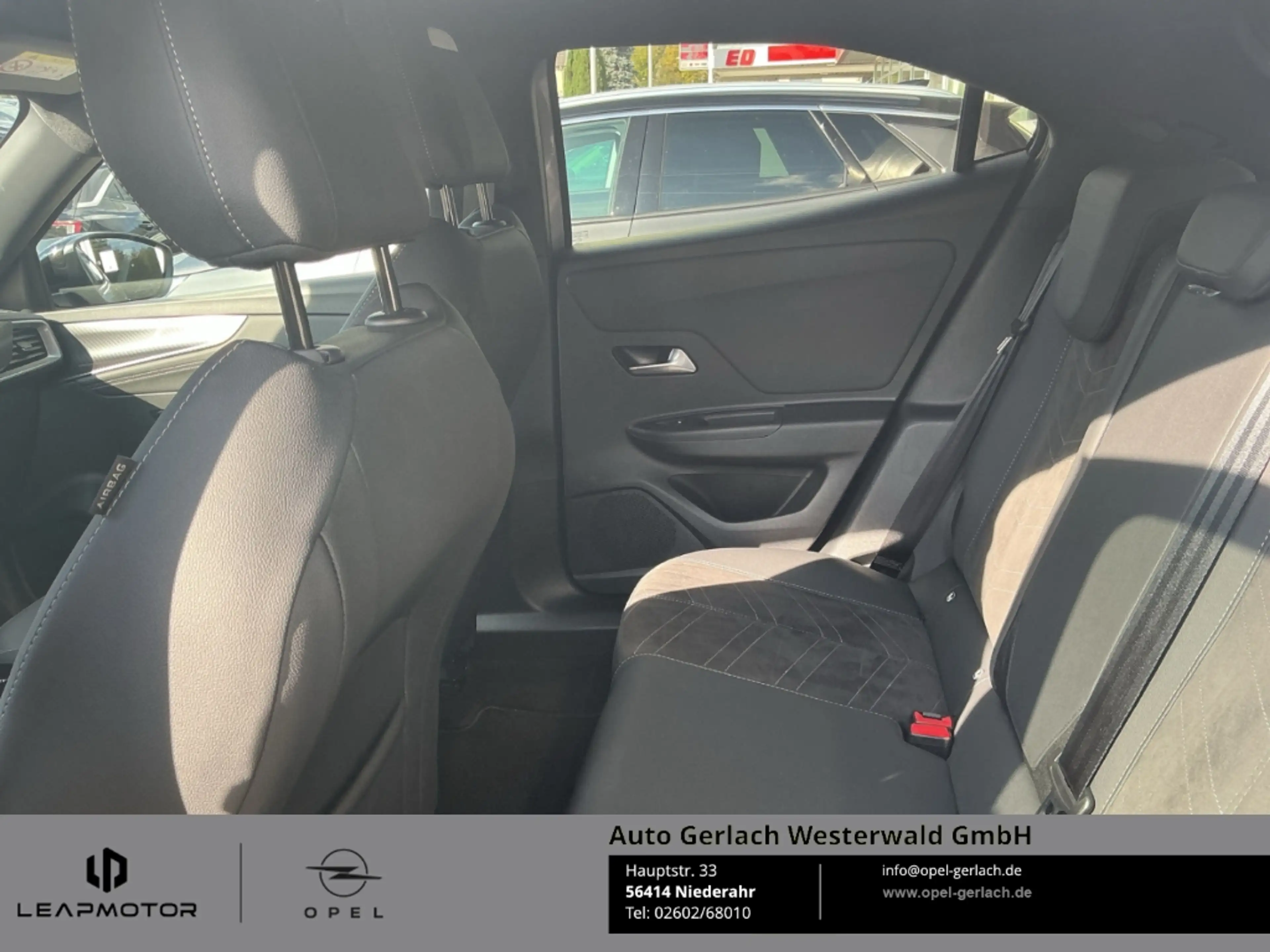 Opel Mokka e Ultimate Navi Leder Digitales Cockpit LED ACC Ap — photo 9