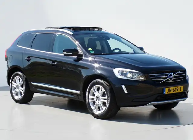 Volvo XC60 2.0 D4 FWD Ocean Race|Pano|Leder|Xenon|ACC|PDC|BT