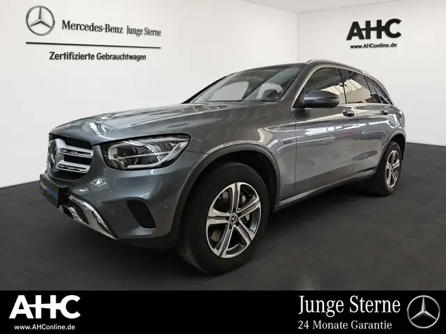 Mercedes-Benz GLC 300 e 4M AHK Pano LED Navi SHZ KAM Tempomat